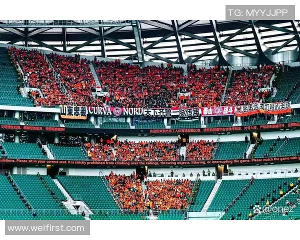 杭州足球队状态引发热议球迷对球队表现意见不一 杭州足球队状态引发热议球迷对球队表现意见不一